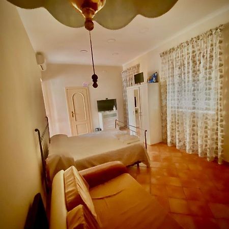 Casa Di Nonna Mia Bed & Breakfast Napoli Exterior foto